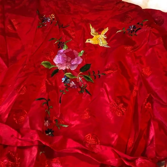 Elegant Red Women's Robe - Picture 3 of 5